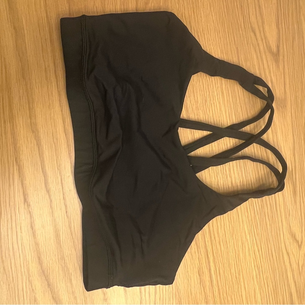 Lululemon - 12- Black Strappy Women's Bralette